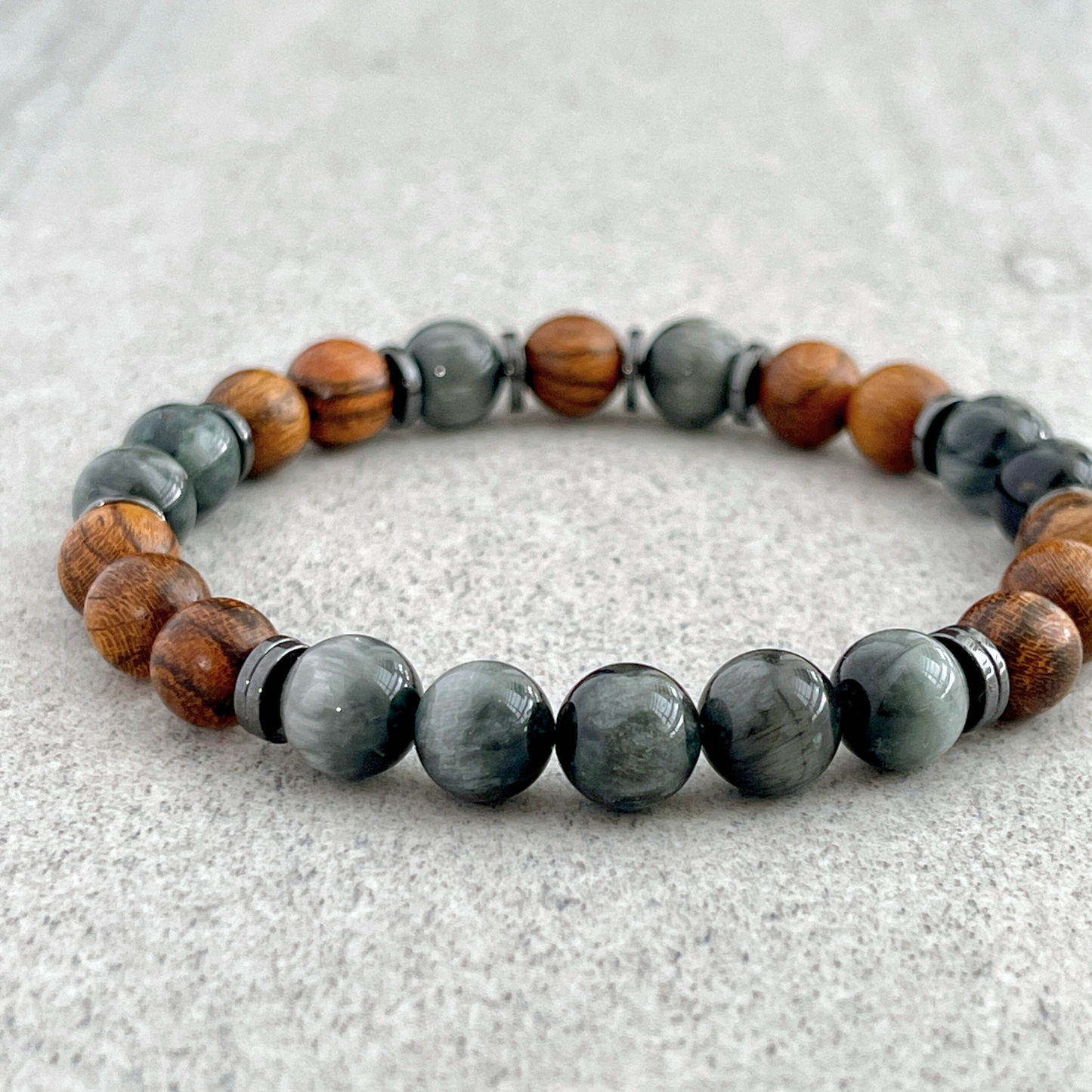 Tiger Skin Sandalwood & Chrysoberyl Beaded Bracelet