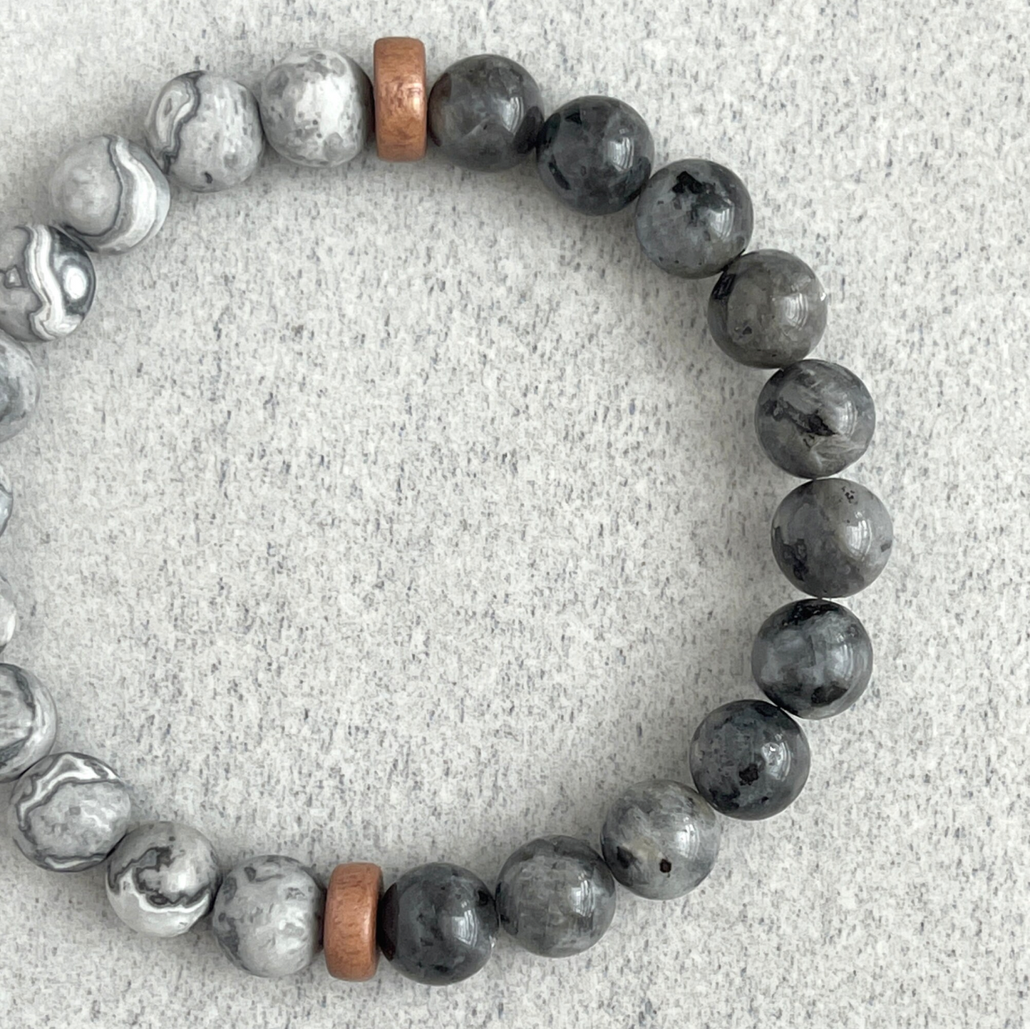 Half & Half Black Labradorite & Matte Map Jasper Beaded Bracelet with Cheesewood