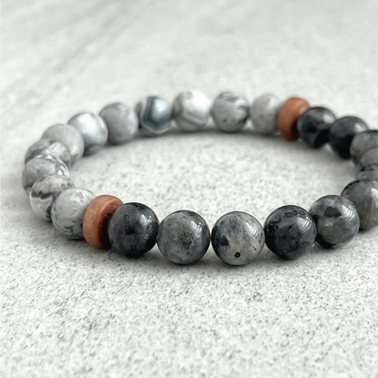 Half & Half Black Labradorite & Matte Map Jasper Beaded Bracelet with Cheesewood