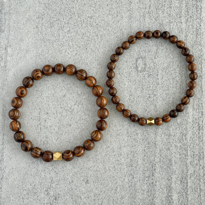 Tiger Skin Sandalwood Beaded Bracelet with Faceted Brass