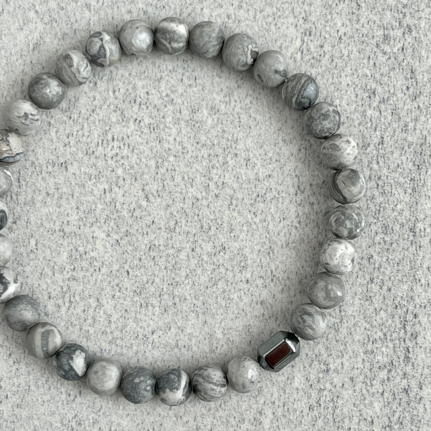 Matte Map Jasper Bracelet with Hexagon Hematite