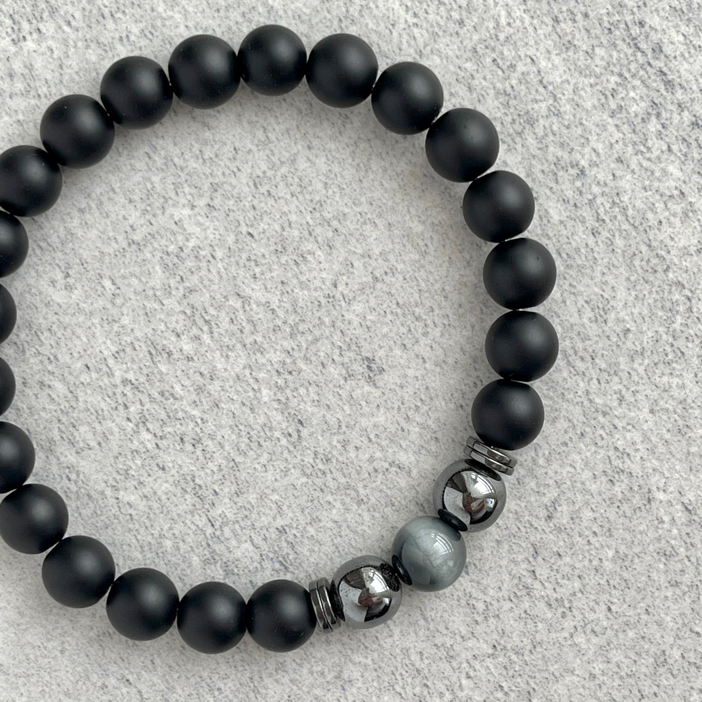 Matte Onyx with Chrysoberyl and Hematite