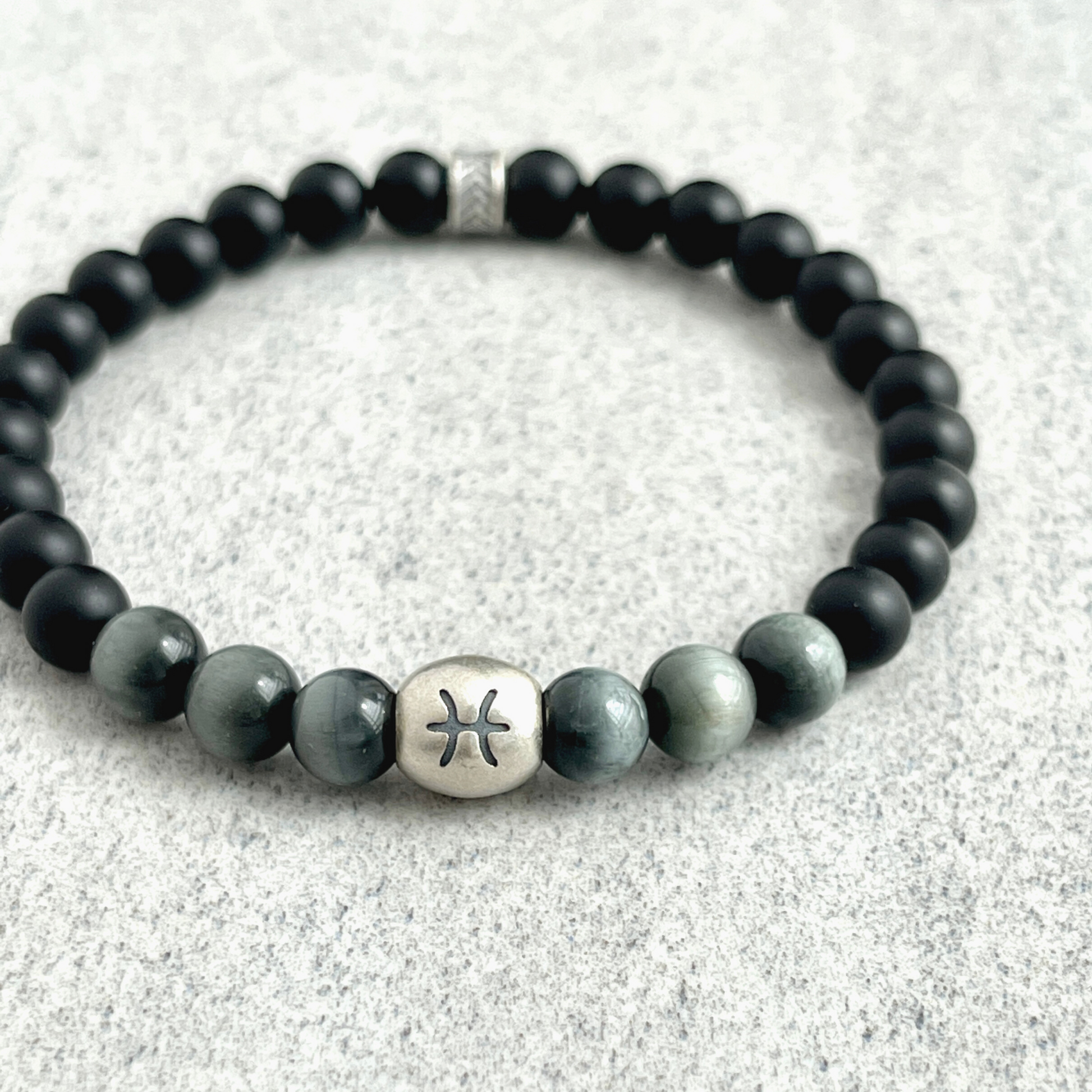 matte onyx and chrysoberyl zodiac beaded bracelet